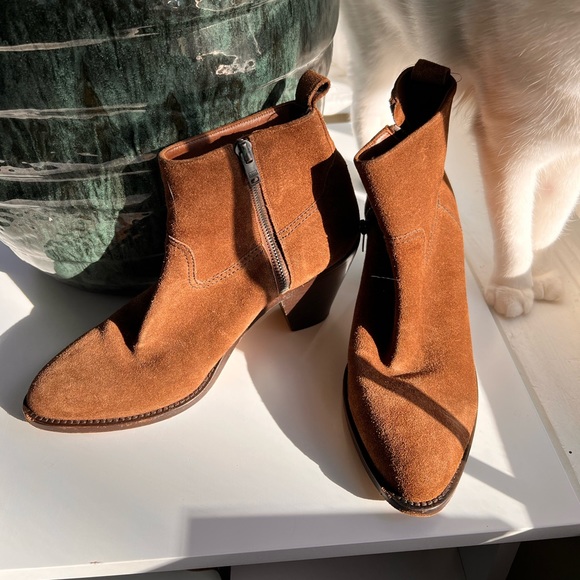Helmut Lang Chocolate Suede Zip Booties - Picture 5 of 6